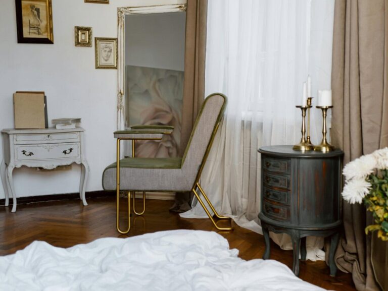 Parisian apartment decor