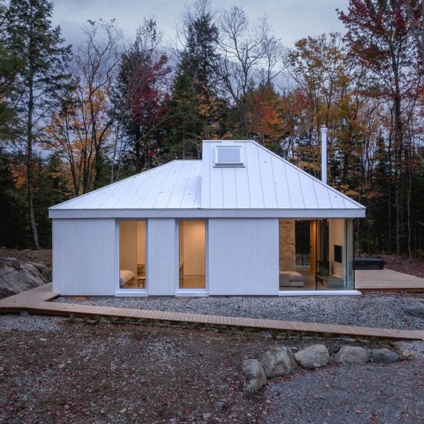 naturehumaine selenite retreat quebec hero dezeen 2364 col 1