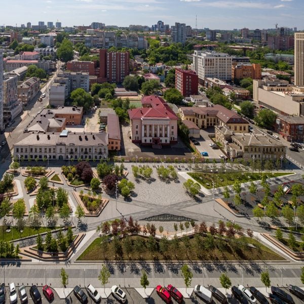 uspenska square ukraine hero dezeen 2364 col 0