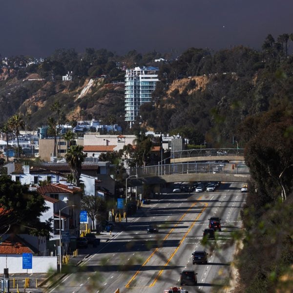 los angeles fire by kelvin cheng dezeen 2364 hero22