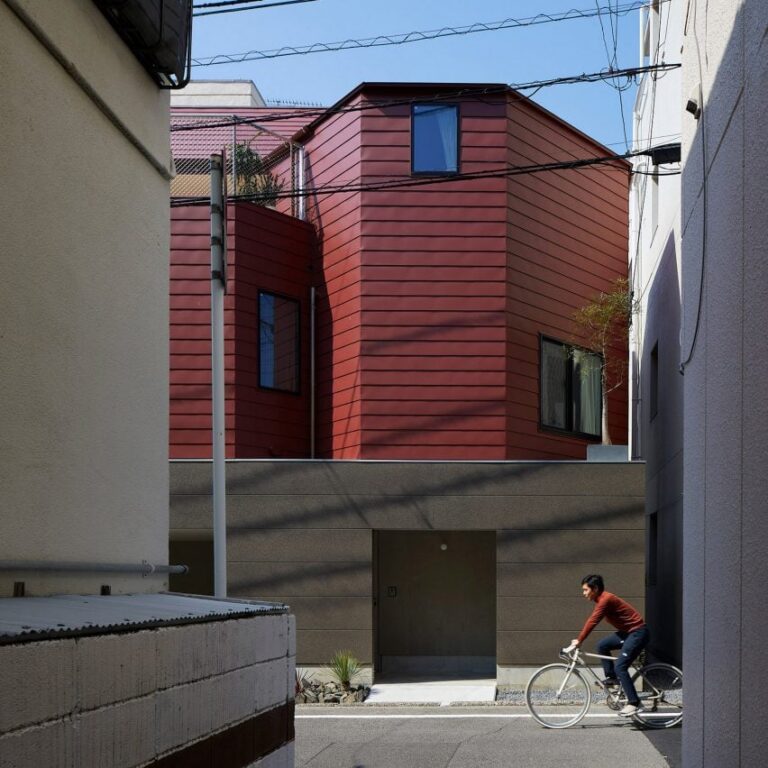 octa house marutau arqui architecture residential shikoku japan dezeen 2364 sq 852x852