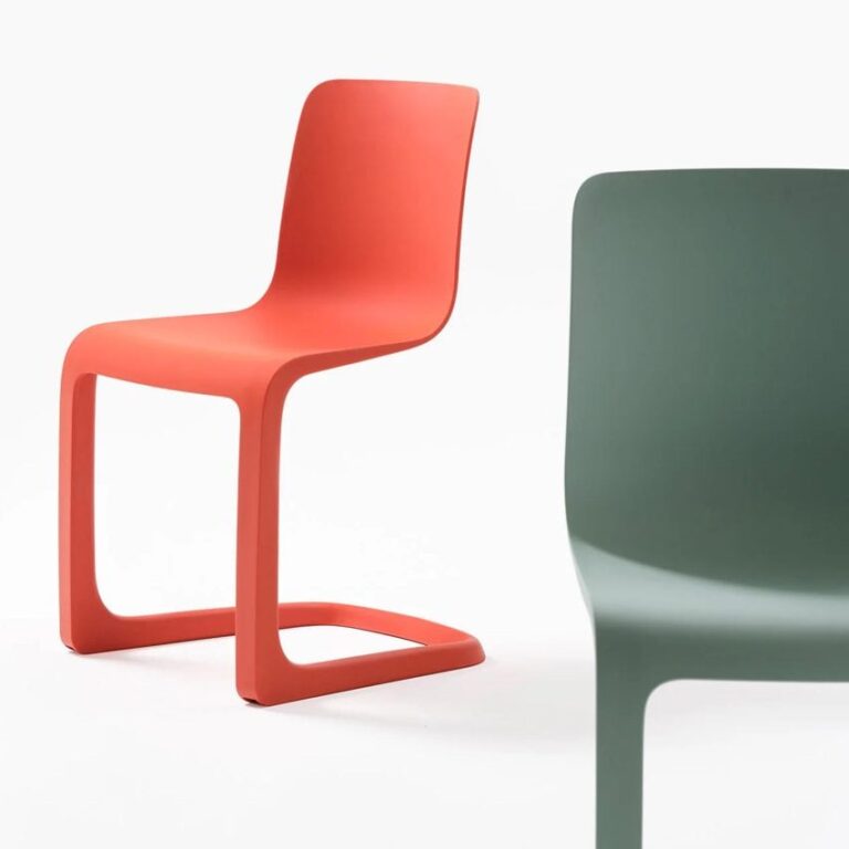 sq6 jasper morrison evo c chair vitra design dezeen 2364 col 1 1704x2272 1 852x852