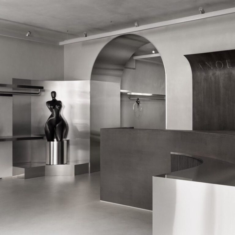 sq2 anoeses temp project interior kyiv dezeen 2364 col 0 852x852